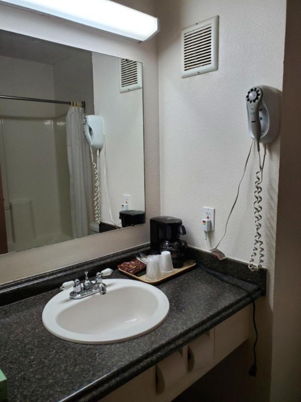 Bellis Inn image 9